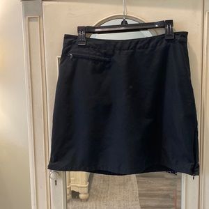 Patagonia hiking skort skirt with shorts under Black womens size 6